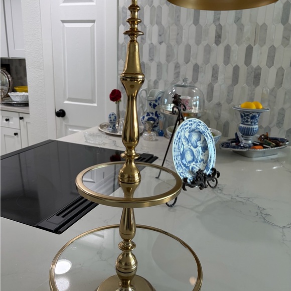 Anathasia Elegant Gold Two-Tier Serving Stand - Picture 5 of 7